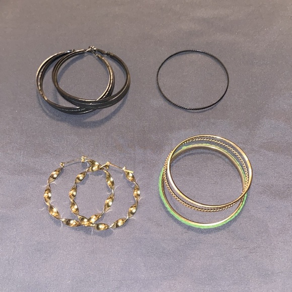 Miscellaneous Vintage Costume Jewelry Bundle Hoops and Bangles - Picture 2 of 14